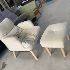 椅子　オートマン付きの画像
