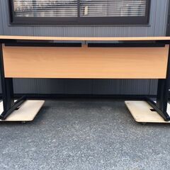 【良品・美品】 事務机　OAデスク　平机　W1600×D800×H750　③の画像