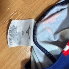 【3月末まで】ルネサンス　水着　女の子　110の画像