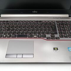 ※値下げ※パソコン win10 FUJITSU CELSIUS H730 SSD256GB、メモリ16GB Core i7の画像