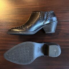 再値下げしました　細身の靴４足　安く譲ります　その１　の画像