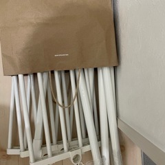 突っ張り棚の画像