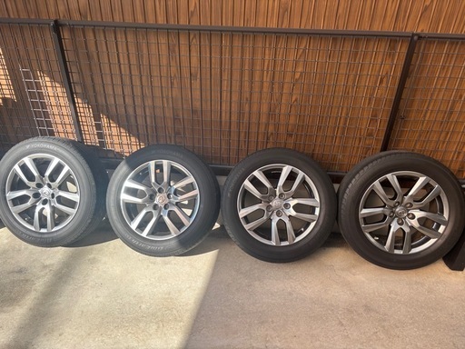 レクサス純正タイヤホイール