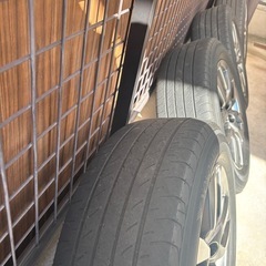 レクサス純正タイヤホイール
の画像