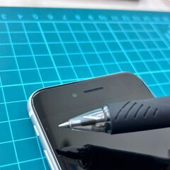 iPhoneSE2ホワイト64G本体のみ(管理No.1)の画像