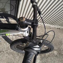 子供用20インチマウンテンバイクの画像