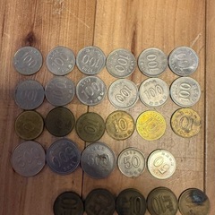 【まとめ売り】古銭 旧貨幣 韓国コイン 100ウォン 1973年他 新有の画像