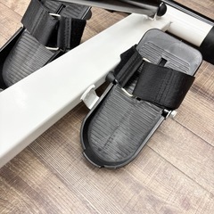 ローイングマシン ボート漕ぎマシンの画像