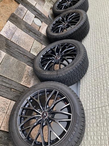 30アルファード用235/50/R18スタッドレスタイヤ付ホイール