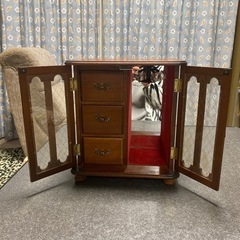 レトロアクセサリー入れ❣️の画像