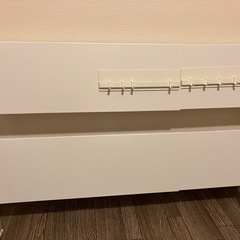 ニトリ　マグネットがくっつく伸 縮つっぱりキッチンパネル＋マグネ...