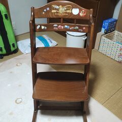 チャイルドチェア　差し上げます。の画像