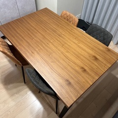 【ダイニングテーブル】無料で差し上げますの画像