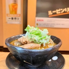 立ち飲み屋スタッフの画像