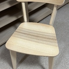 IKEA ダイニングテーブル＆チェア4脚の画像