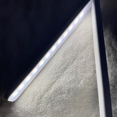 テーブルランプ LED 折りたたみ可能 マルチアングル USB 調光機能 スタンドライト デスクライト 卓上ライト ナイトライト タッチスイッチの画像