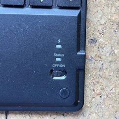bluetooth keyboard SANWA SUPPLY 製　400-SKB071の画像