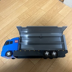 ポケットトミカおかたづけコンボイの画像