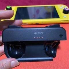 Switch　コントローラー充電器（左）の画像
