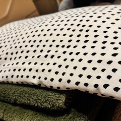 2/19まで！！IKEA   クッションの画像