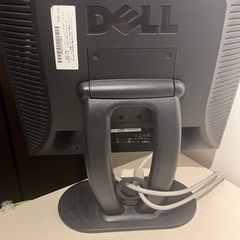 DELL 液晶モニター（コード付き）　
の画像