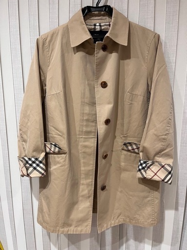 バーバリーロンドン　ステンカラーコート　ベージュ色　Lサイズ　ノバチェック