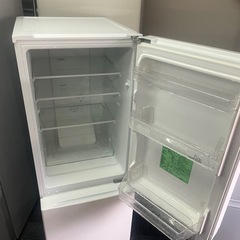 北九州市内配送無料　保証付き YAMADASELECT(ヤマダセレクト）　YRZF15G1　2ドア冷蔵庫　(156L・右開き)　ホワイトの画像