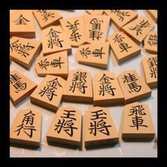 将棋盤や駒、碁盤や碁石を無料で譲ってくださる方探してます。