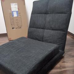 背もたれ付き1人用ソファの画像