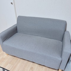 ソファー　グレー　2人掛けの画像