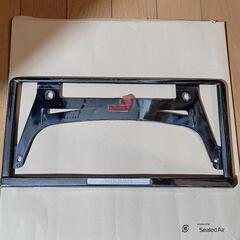 【USED】１枚 日産 ナンバープレート フレーム  メッキ
