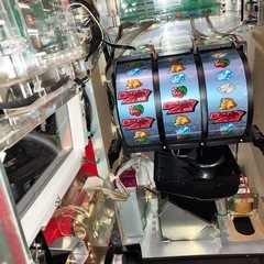 (再値下げ)5号機 ヱヴァンゲリヲン〜真実の翼〜 (ビスティ) パチスロ実機 大阪府貝塚市引き渡し 画像追加しましたの画像