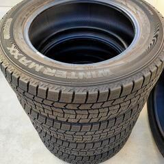 DUNLOP ダンロップ
WINTER MAXX WM02 ウィンターマックス
225/65R17 4本
スタッドレスタイヤの画像