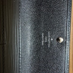 Louis Vuitton エピライン長財布の画像