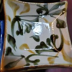 やちむん小皿(陶眞窯)の画像