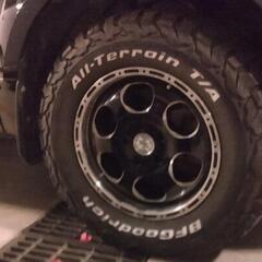 デリカD5　4WDの画像