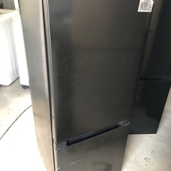 NO 809  🌈福岡市内配送設置無料✨🌈　2024年式 アイリスオーヤマ 冷蔵庫 133L ブラック 幅47cm IRSD-13A-B 2ドア 右開き 直冷式 新生活 一人暮らし