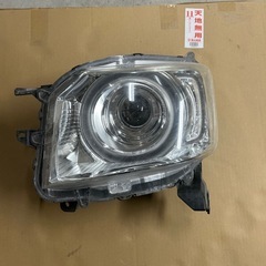 N-BOXヘッドライト