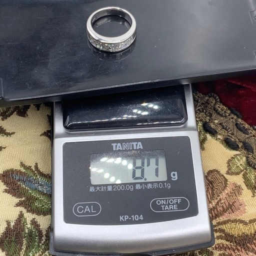 プラチナ　ダイヤリング　バゲッド　エメラルドカット　8.7g 11号