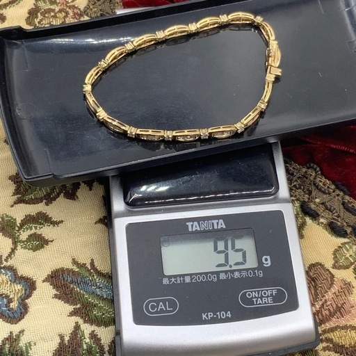K18 テニスブレスレット　テーパーダイヤ　ラウンド　9.5g 1.5ct