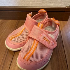 IFME女児靴1回使用のみ