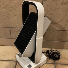 中古完動品◎温冷風扇　首振りセラミックファンヒーター NN WH