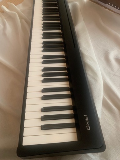 【値下げ】Roland FP-10 電子ピアノ 88鍵 ➕椅子ヘッドホンスタンド等セット