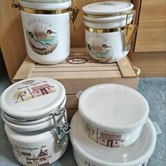 密封瓶3点とパック小鉢大小
