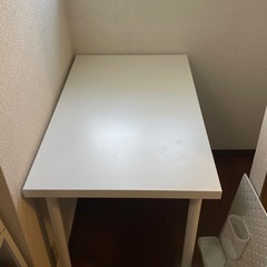 IKEAテ-ブルセット
今日取り引き可能の方でお願いします
