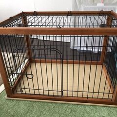 犬のケージ 屋根付き ハウス 囲い フェンス サークルの画像