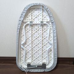 美品　アイロン台の画像