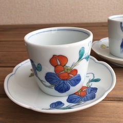 有田焼華山窯 紅花黄花 茶器碗皿カップ＆プレートセット未使用品の画像