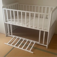 ベビーベッド　レギュラーサイズ