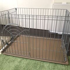 犬のケージ ハウス 囲い フェンス サークルの画像